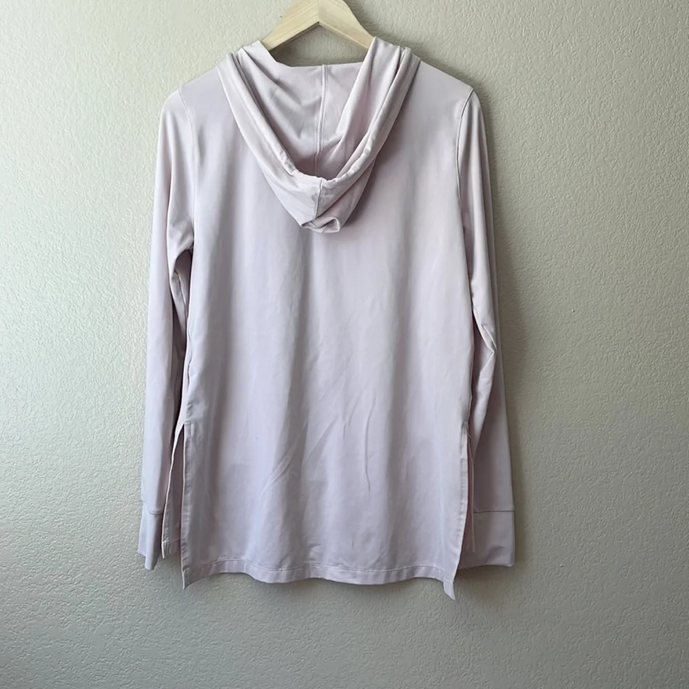 Nike Dri Fit Hoodie Pink size Medium